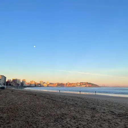 San Lorenzo 2 גיחון